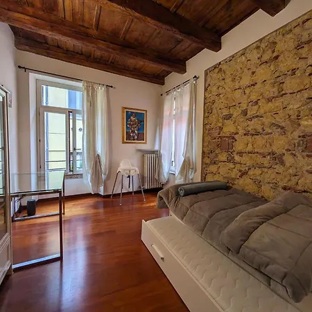 Casa Perotti Filippini Lägenhet