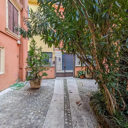 Casa Perotti Filippini * Verona