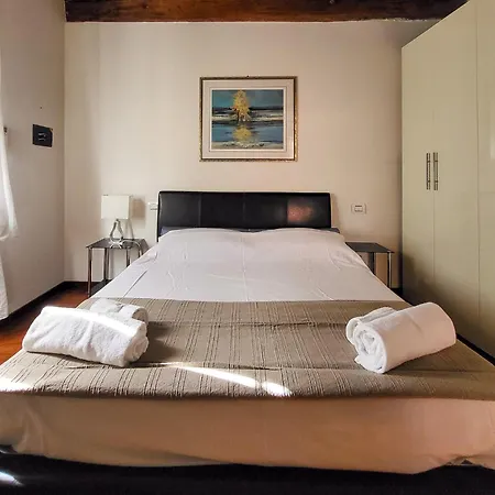 Casa Perotti Filippini * 베로나